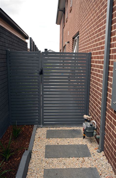 side gate metal fence house|outdoor side gate fencing ideas.